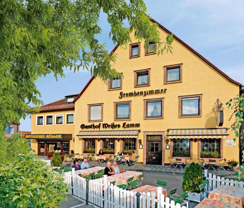 Gasthof Weisses Lamm Nuremberg Ngoại thất bức ảnh